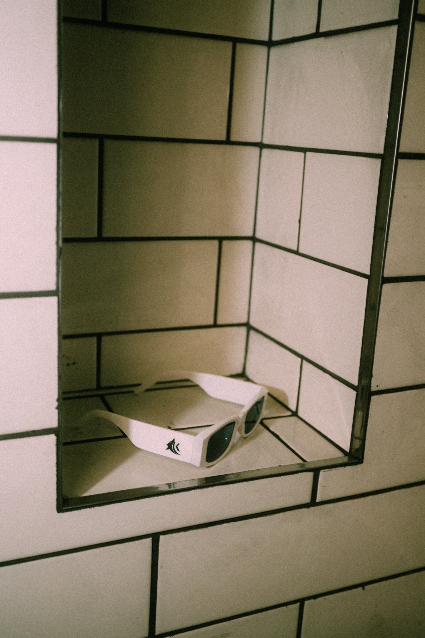 Kronicles Signature White Sunglasses